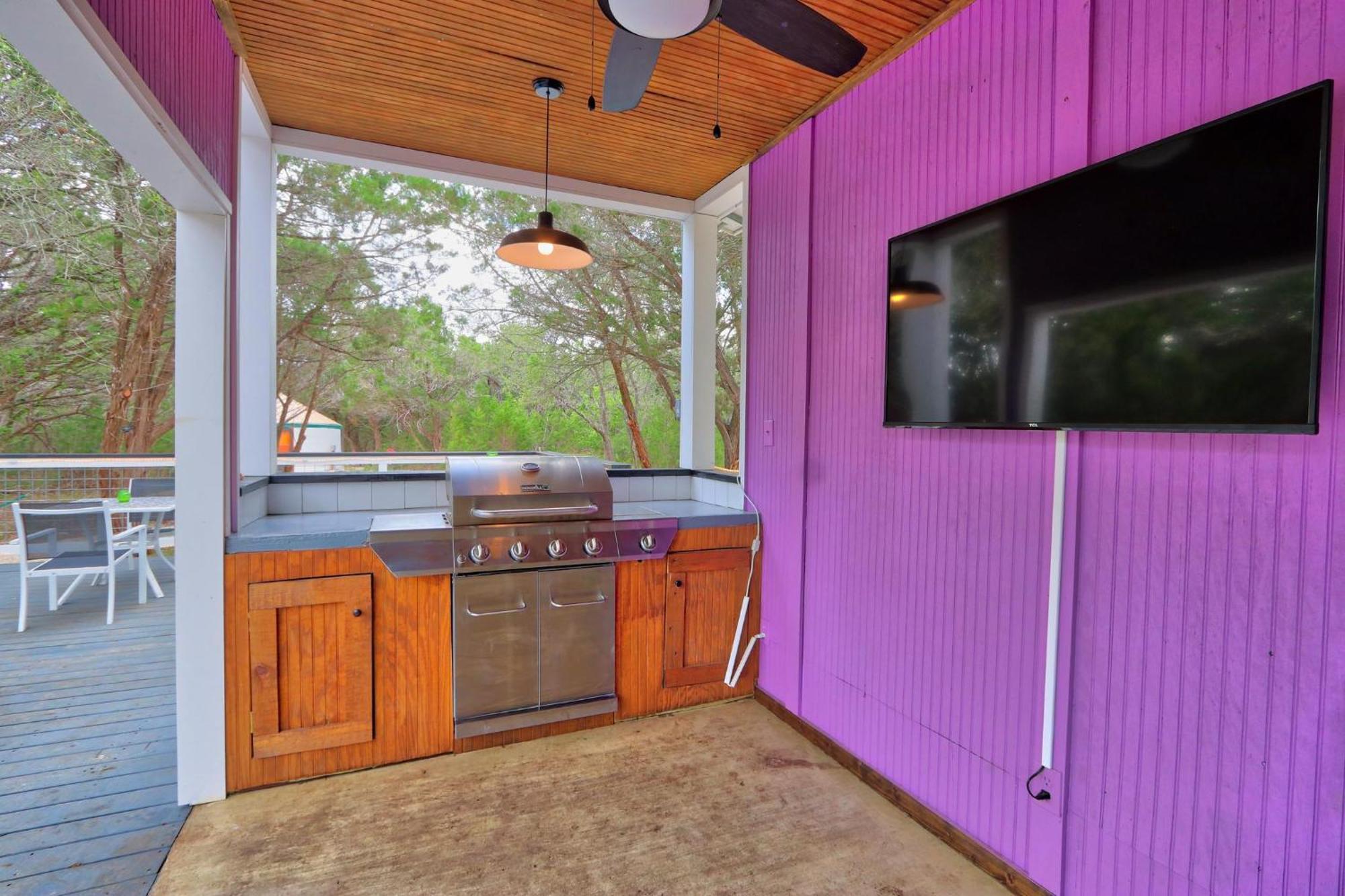 Вілла The Driftwoods - Pink Container House Екстер'єр фото